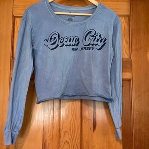 Ocean City, NJ cropped long sleeve tee, size small